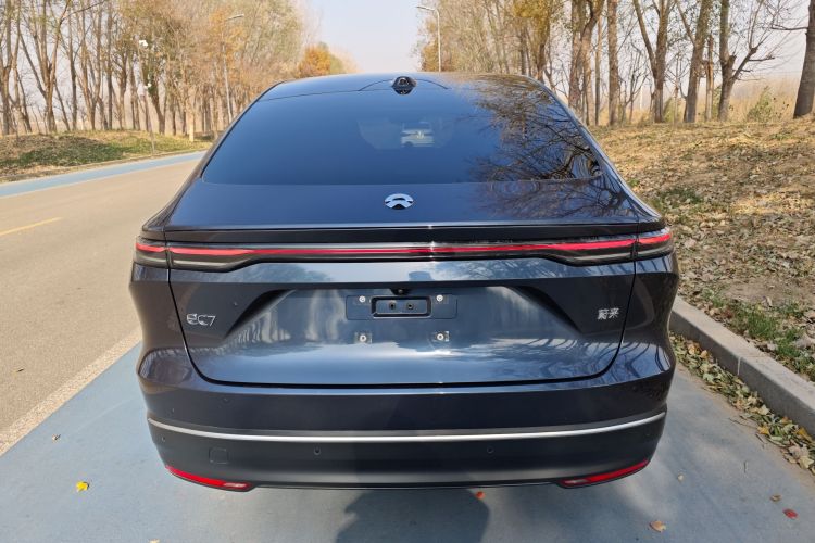 蔚来EC7 2024款 100kWh 签名版车身外观6006