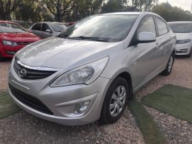 现代 瑞纳 2010款 三厢 1.4L 手动舒适型GS