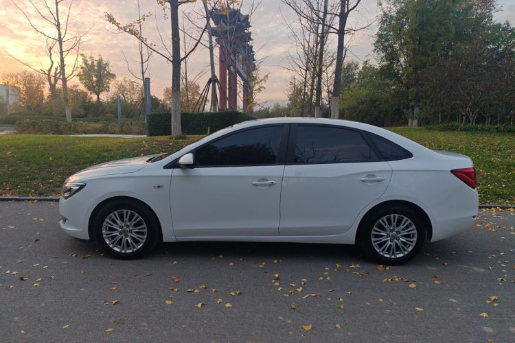 别克 英朗 2017款 15N 自动精英型车身外观6005