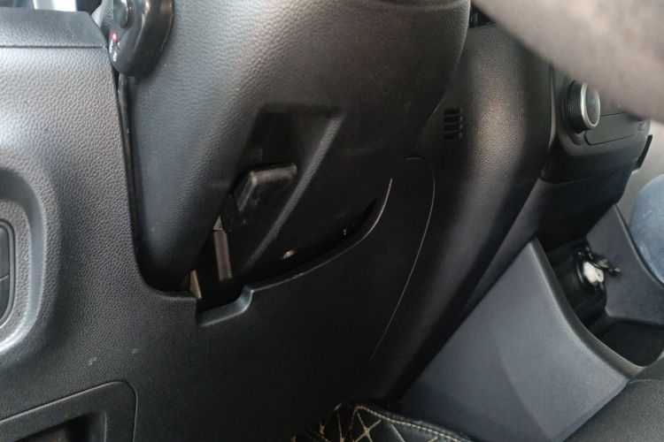 长安欧尚X70A 2019款 1.5L 手动经典型 国VI局部细节9001