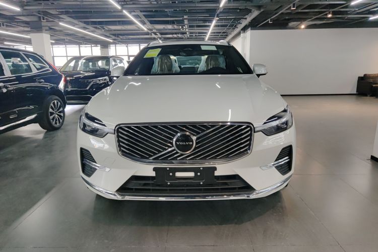 沃尔沃XC60 2025款 B5 四驱智远豪华版车身外观6001