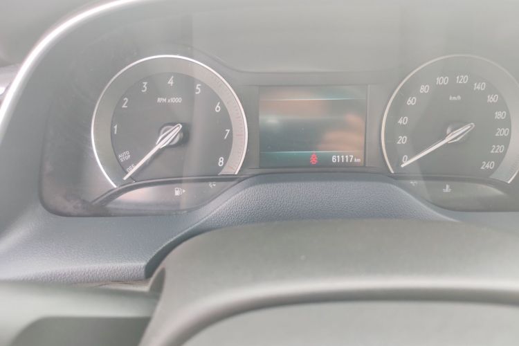 别克 阅朗 2018款 18T 自动精英型中控内饰15