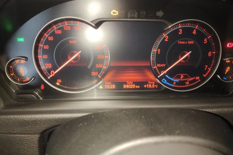 宝马3系GT 2020款 320i M运动套装中控内饰15