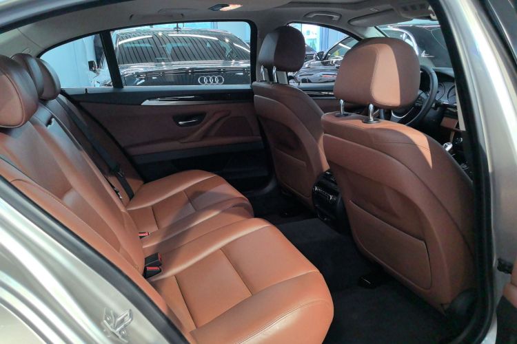 宝马5系 2014款 528Li xDrive领先型中控内饰7001