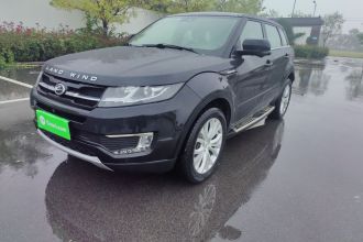 陆风X7 2015款 2.0T 全景尊贵版