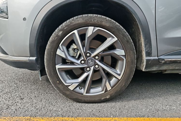 小鹏G3 2021款 G3i 520N+车身外观6007