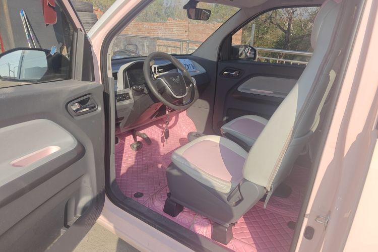 五菱汽车 宏光MINIEV 2022款 马卡龙时尚款 磷酸铁锂中控内饰7002