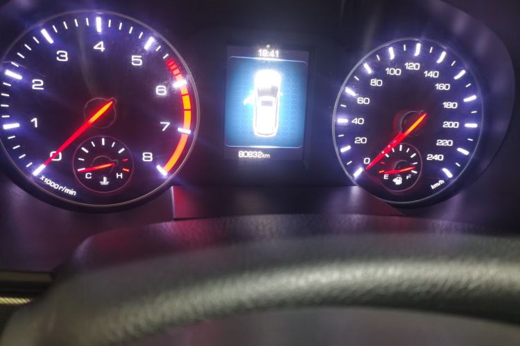 哈弗H6 2019款 运动版 1.5T 自动两驱精英型 国VI中控内饰15