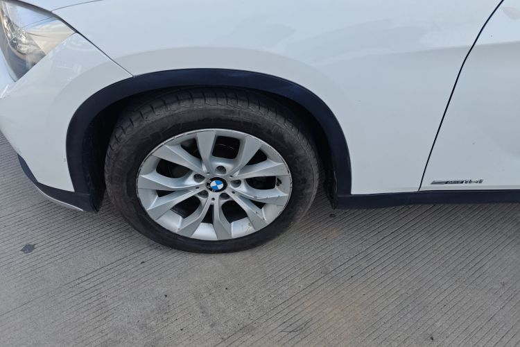 宝马X1 2014款 sDrive18i 时尚型车身外观6005