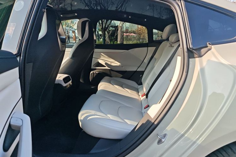 小米汽车 小米SU7 2024款 四驱超长续航高阶智驾Max版中控内饰7004