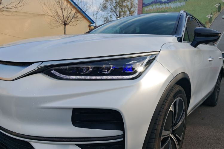 比亚迪 唐新能源 2022款 EV 635KM 四驱旗舰型局部细节36