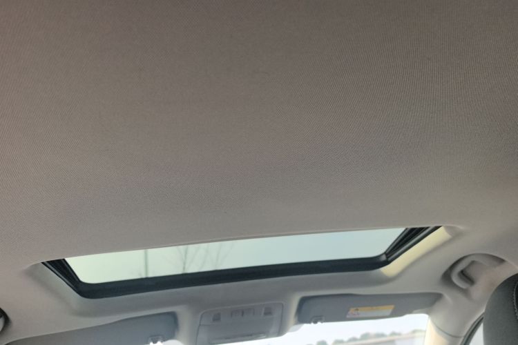 别克 君威 2015款 1.6T 领先技术型中控内饰7004