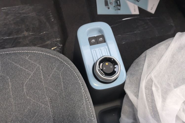 吉利银河 2024款 熊猫mini 200km 耐力熊局部细节9002