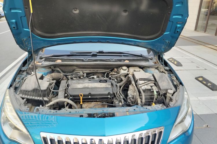 别克 英朗 2014款 XT 1.6L 自动时尚版局部细节24