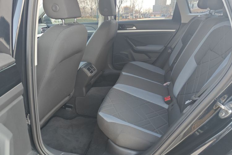 大众 朗逸 2021款 1.5L 自动风尚版中控内饰7002