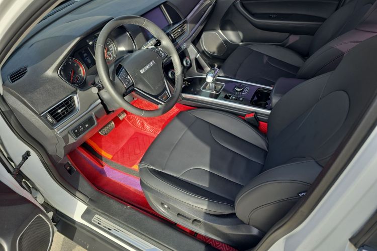 哈弗H6 2018款 运动版 1.5T 自动两驱精英型 国V中控内饰7001