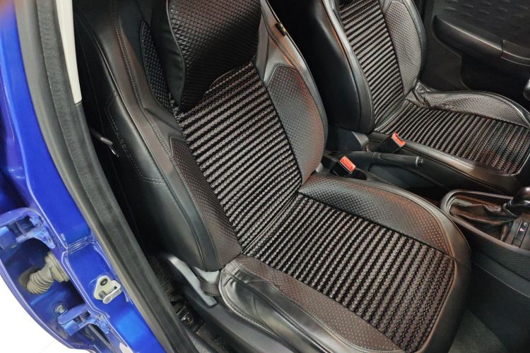 名爵3 2017款 1.5L 自动智联豪华版局部细节41