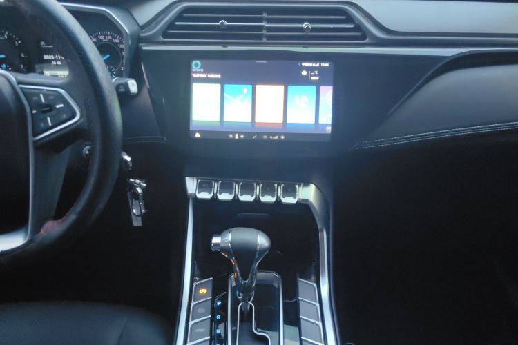 福特 领界 2019款 EcoBoost 145 CVT铂领型 国VI局部细节16