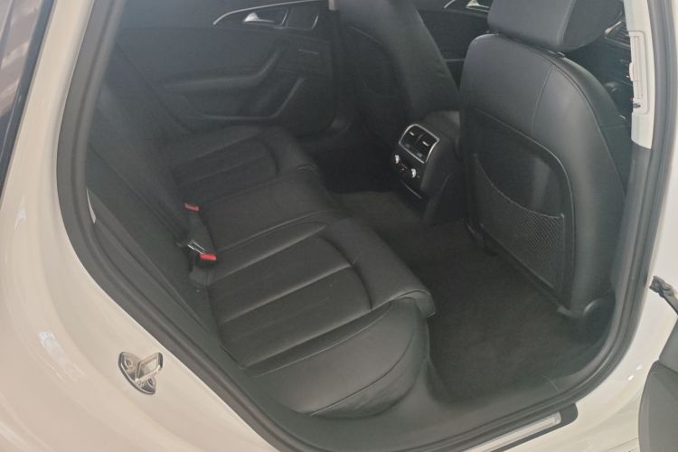 奥迪A6L 2017款 30 FSI 舒适型中控内饰7002