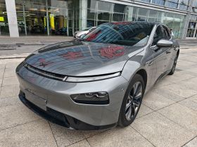 小鹏P7 2020款 670N