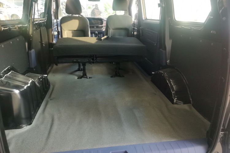 BAW北汽制造 锐胜王牌M7 2025款 1.6L 手动标轴舒适型 5座车身外观6004