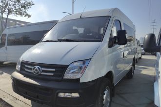 上汽大通MAXUS 新途V80 2021款 2.0T 手动经典傲运通短轴中顶5/6座