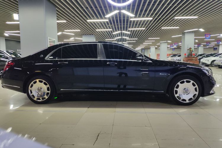 奔驰 迈巴赫S级 2015款 S 400 4MATIC车身外观6002