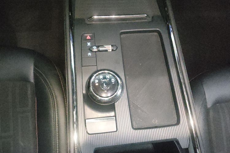 福特 蒙迪欧 2023款 EcoBoost 180 豪华型局部细节18