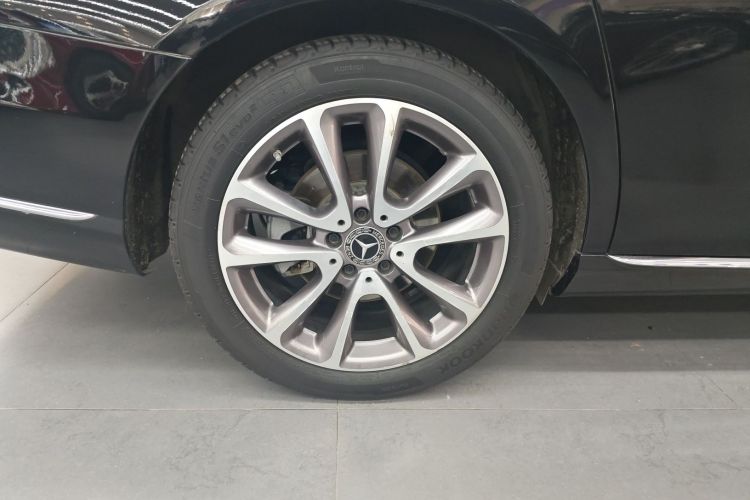 奔驰E级 2020款 改款 E 260 L车身外观6008