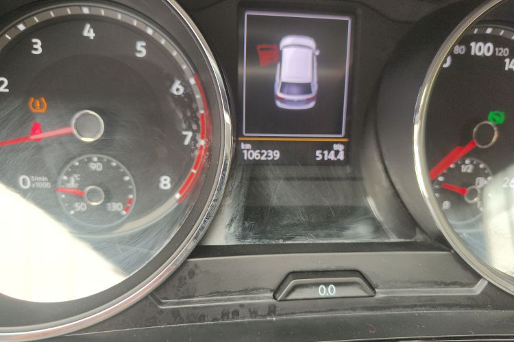 大众 途观L 2019款 330TSI 自动两驱全景舒适版 国VI中控内饰15