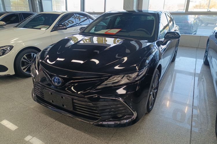 丰田 凯美瑞 2021款 双擎 2.5HG 豪华版车身外观1