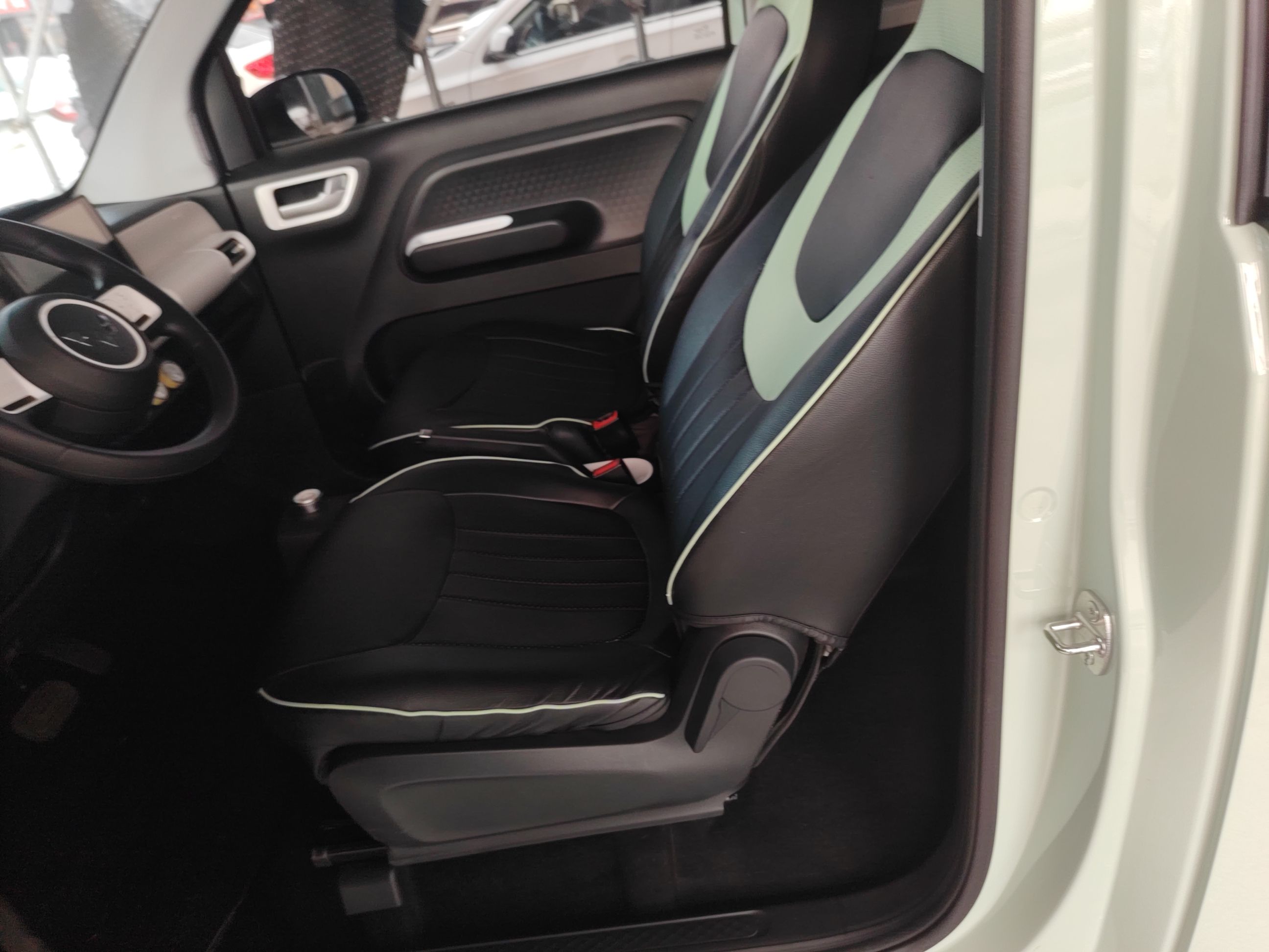 五菱汽车 宏光MINIEV 2024款 第三代 215km 青春版