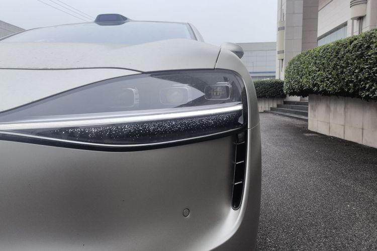 鸿蒙智行 享界S9 2024款 纯电 Ultra 四驱旗舰版局部细节36