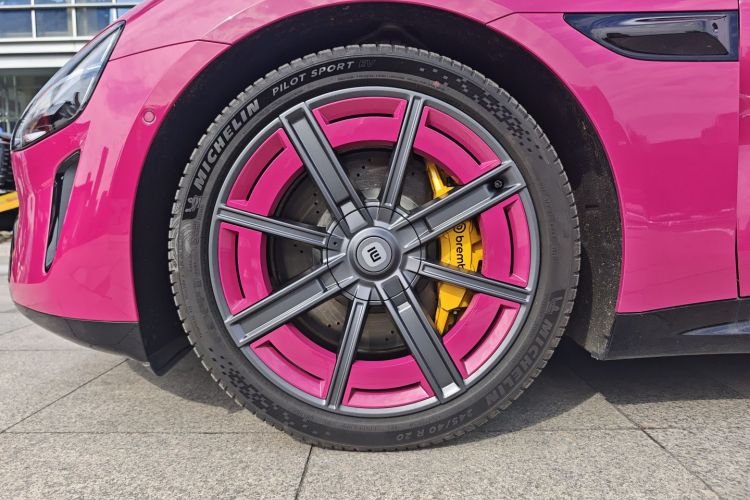 小米汽车 小米SU7 2024款 四驱超长续航高阶智驾Max版车身外观6008