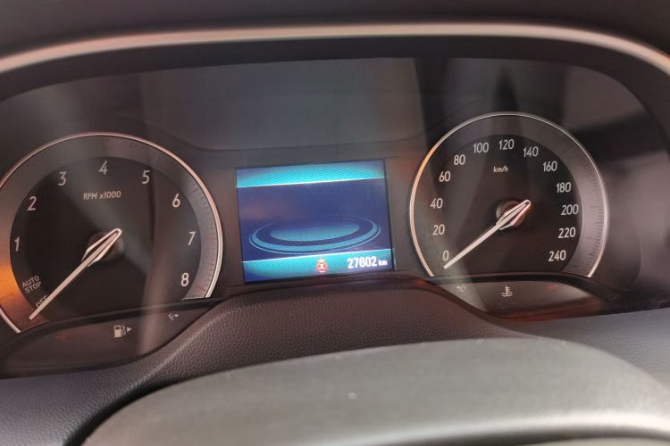 别克 英朗 2021款 改款 典范 1.5L 自动精英型中控内饰15