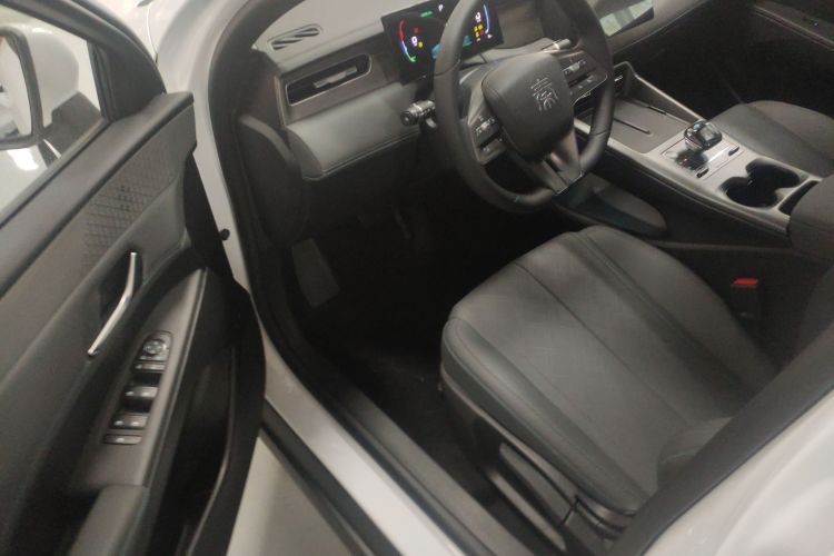 比亚迪 秦PLUS 2025款 DM-i 智驾版 55KM领先型中控内饰7002