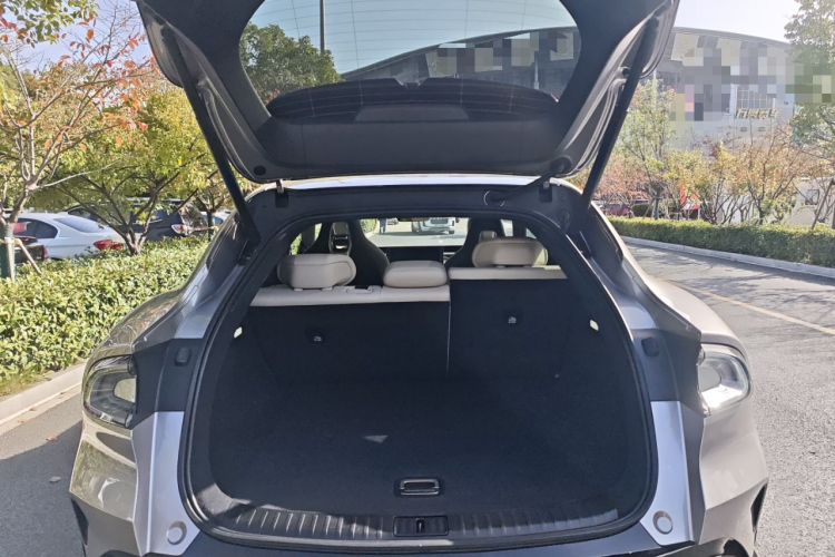 小米汽车 小米YU7 2025款 超长续航后驱版局部细节23