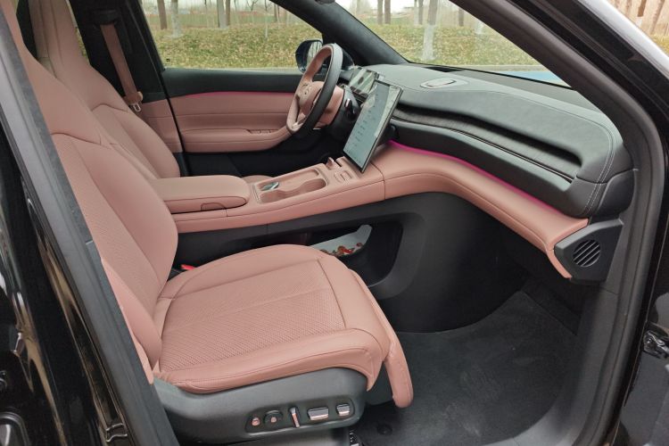 蔚来EC6 2023款 75kWh局部细节41