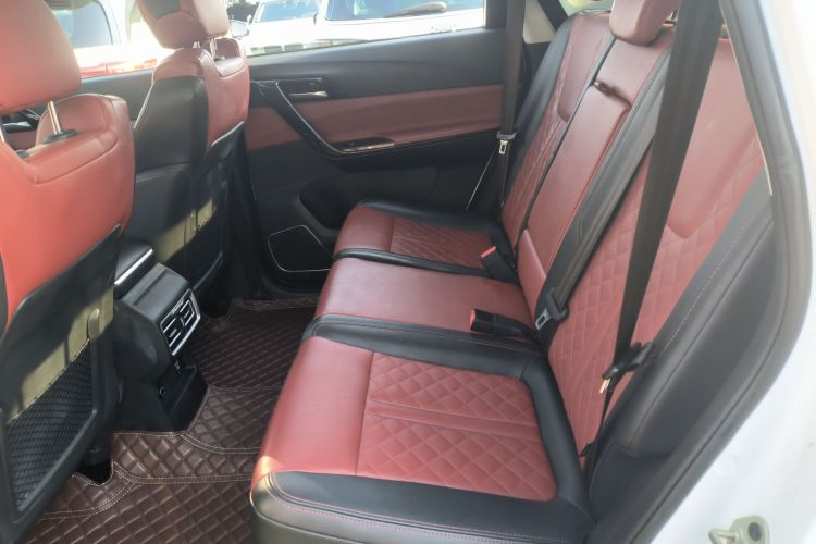 东风风行 风行T5 2018款 300T DCT智享型中控内饰7004