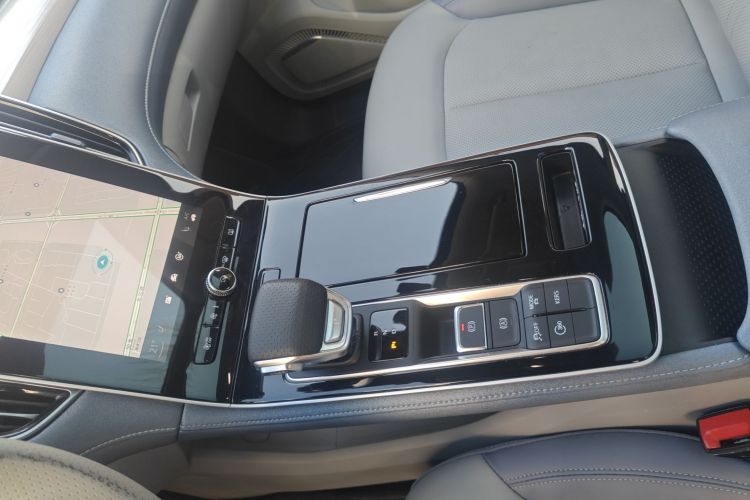 飞凡汽车 飞凡ER6 2020款 620km 智享版局部细节9005