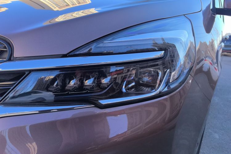 别克GL8 2021款 陆上公务舱 652T 尊贵型局部细节36