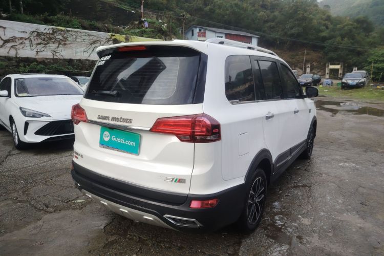 SWM斯威汽车 SWM斯威X3 2017款 1.5T 手动时尚型车身外观6003