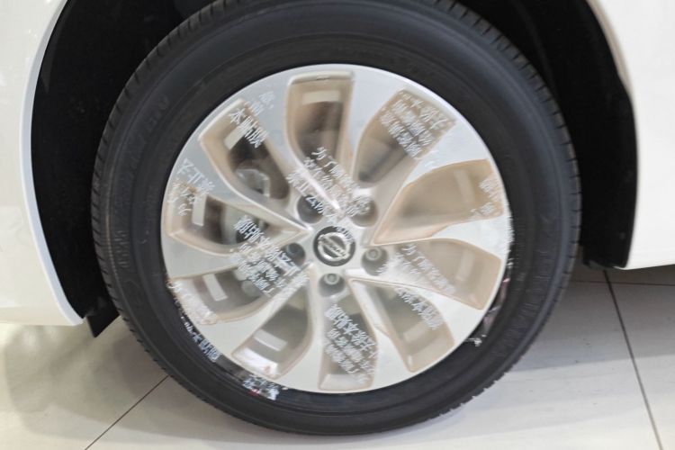 日产 轩逸 2024款 改款二 经典 1.6XL CVT豪华版车身外观6005