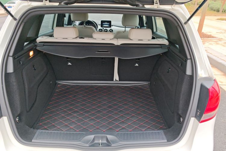 奔驰B级 2015款 B 200 动感型局部细节23