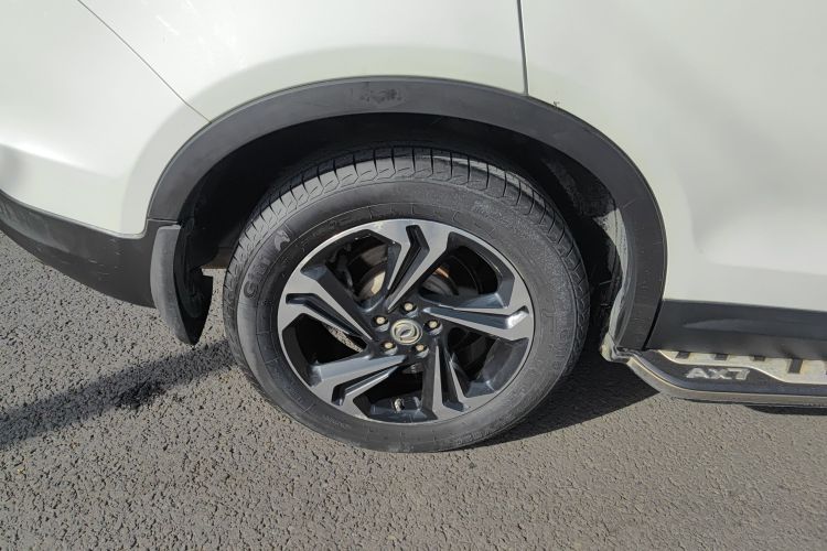 东风风神AX7 2016款 2.0L 自动智逸型车身外观6006