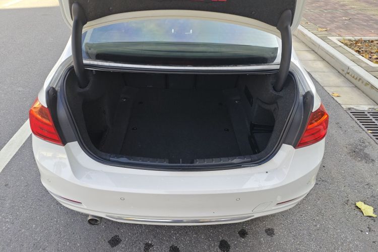 宝马3系 2015款 320Li 超悦版时尚型中控内饰7008