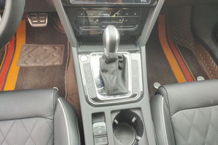 大众 迈腾GTE插电混动 2020款 GTE 豪华型局部细节9003