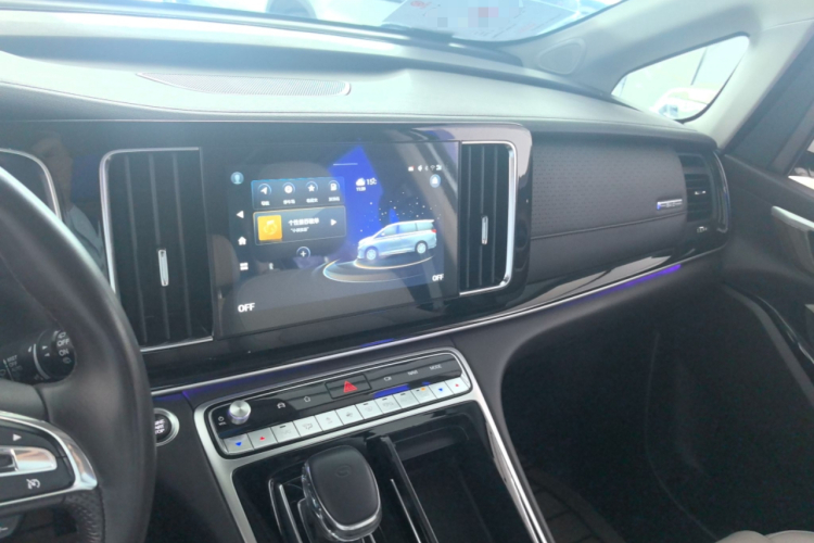 广汽传祺 传祺M8 2021款 大师系列 390T 至尊版中控内饰7003