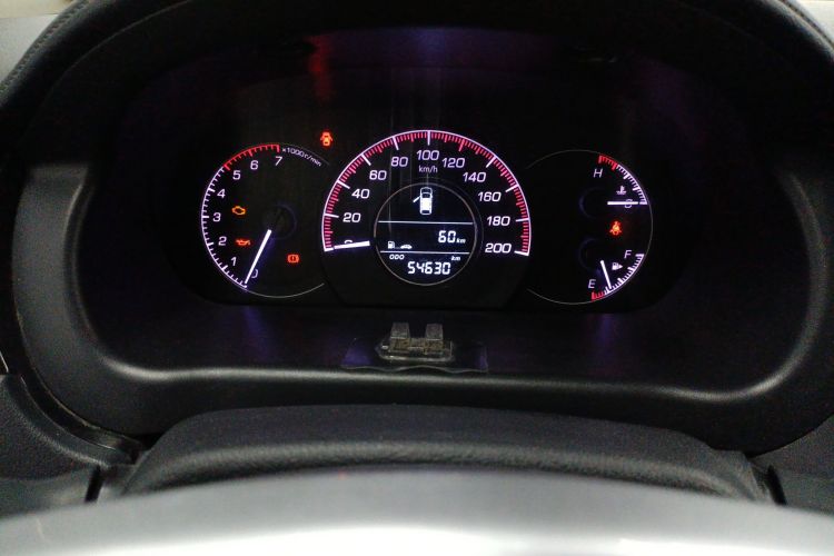 比速汽车 比速M3 2017款 1.5L 豪华型中控内饰15