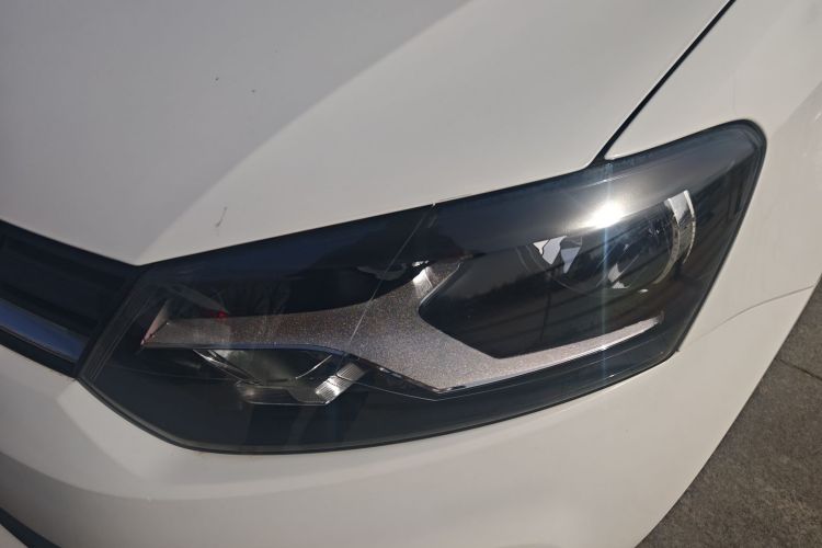 大众 Polo 2014款 1.4L 手动风尚版局部细节36